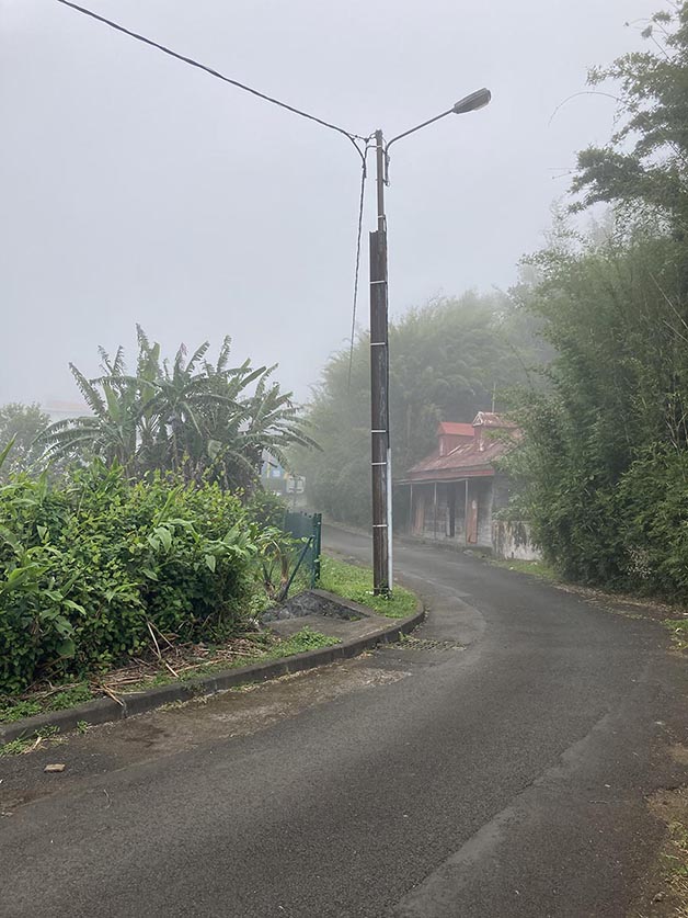 Strasse im Nebel