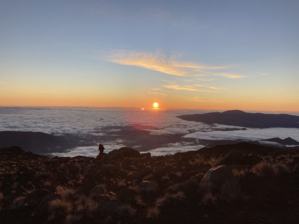 Sonnenaufgang auf dem Piton de Neiges